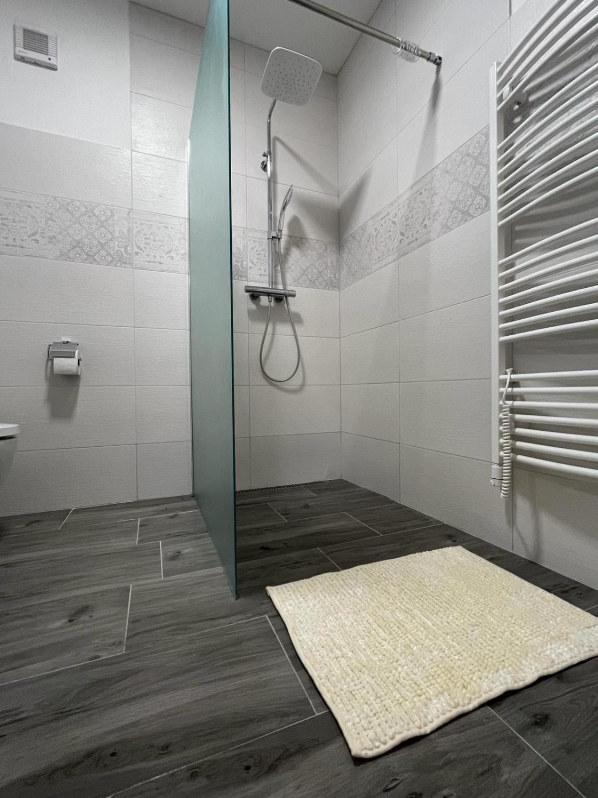 Apartman Kuga Mikulov Εξωτερικό φωτογραφία